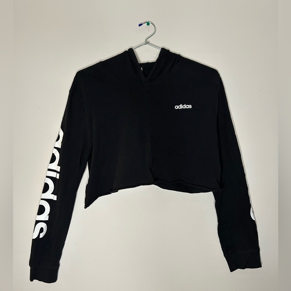 Cute adidas hoodie style crop top - Picture 2 of 3